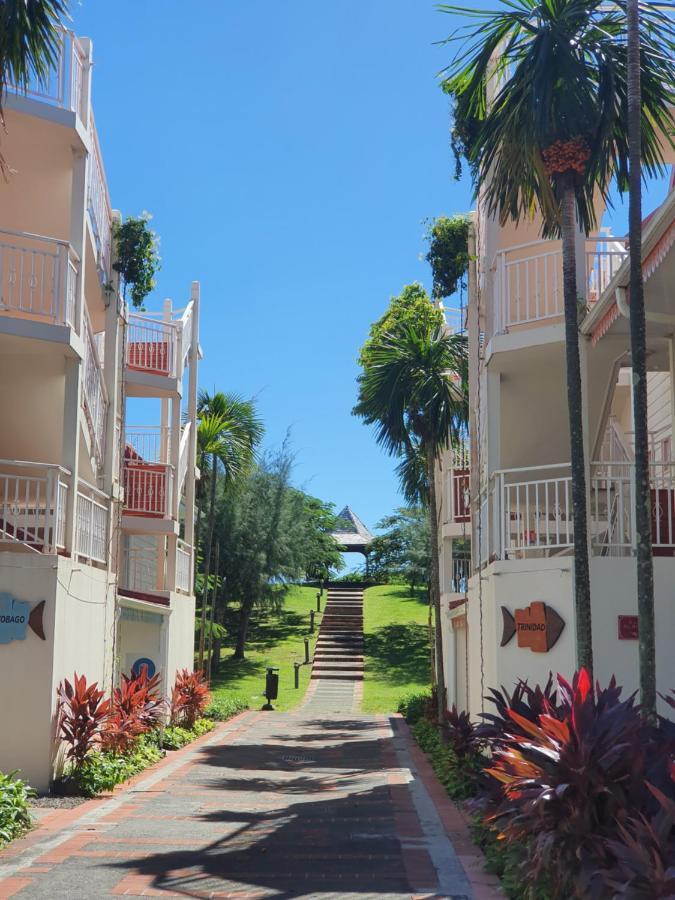 Ti Oasis Trinidad, Studio Vue Mer A Pierre & Vacances Сен-Лу Екстериор снимка