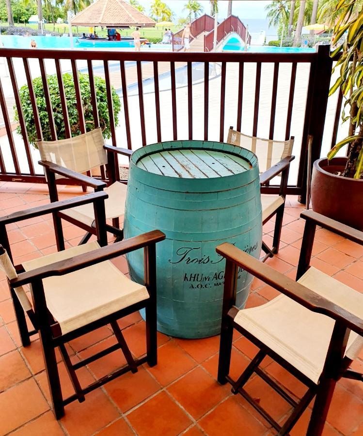 Ti Oasis Trinidad, Studio Vue Mer A Pierre & Vacances Сен-Лу Екстериор снимка